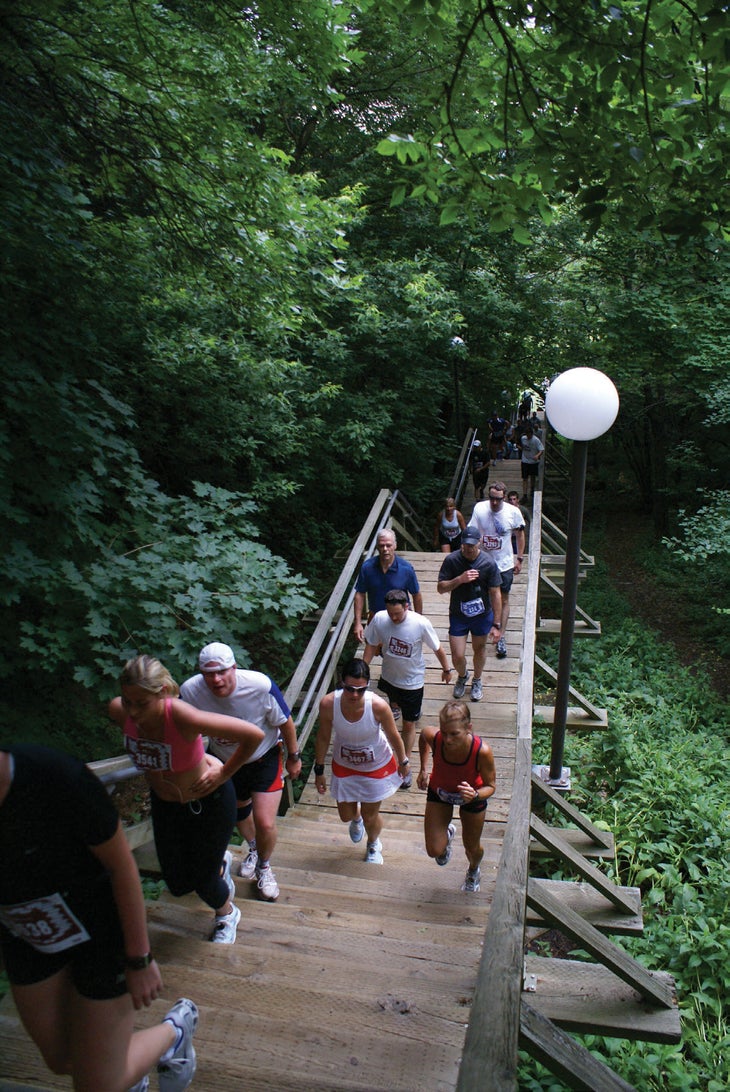 After enjoying a post-race brunch, get a closer look at the sights by taking the funicular between Upper Town and Lower Town - no steps required!