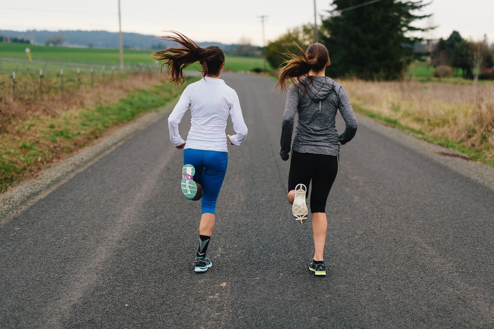 3 Workouts You Can Do With Faster Runners