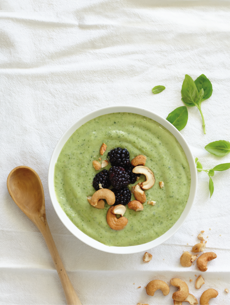 green smoothie bowl