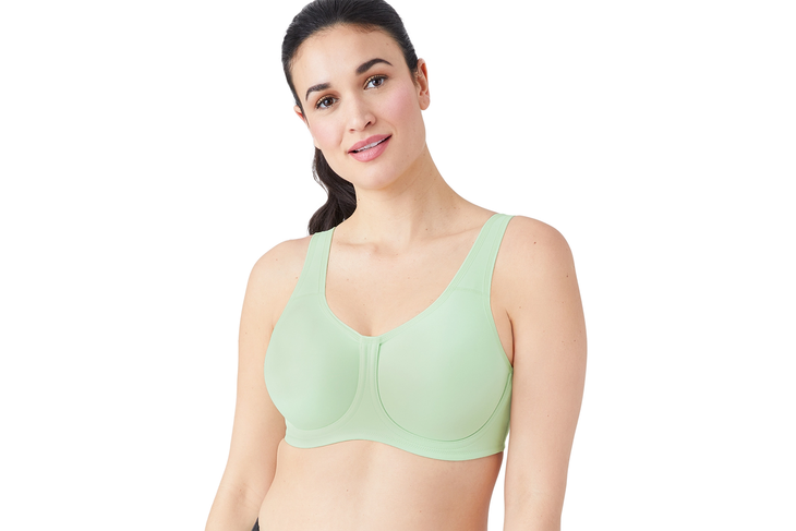 Wacoal sports bra without removable bra pads in a seafoam green