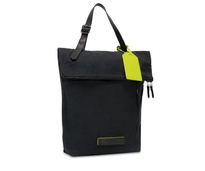black repairable pack