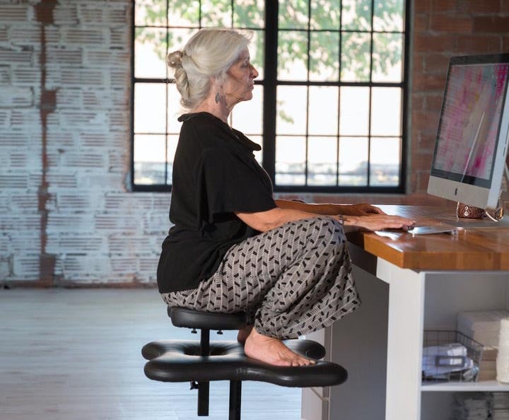 woman using the soul seat to take part in active rest