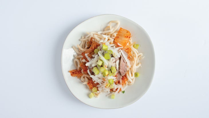 Udon with steak is an easy pasta recipe