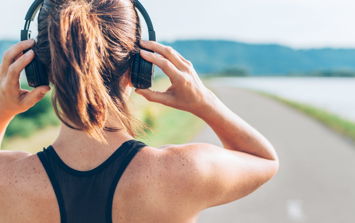 Listening to Music While Running Can Improve Performance