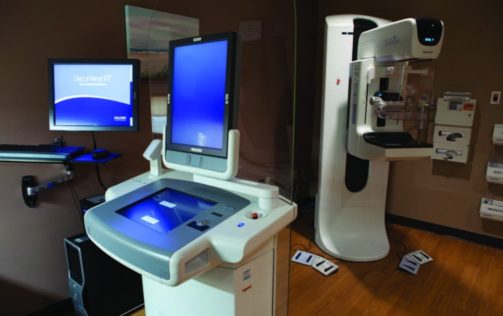 If you're over 40, it's time to make friends with this 3D-imaging machine. See, it's not so scary!